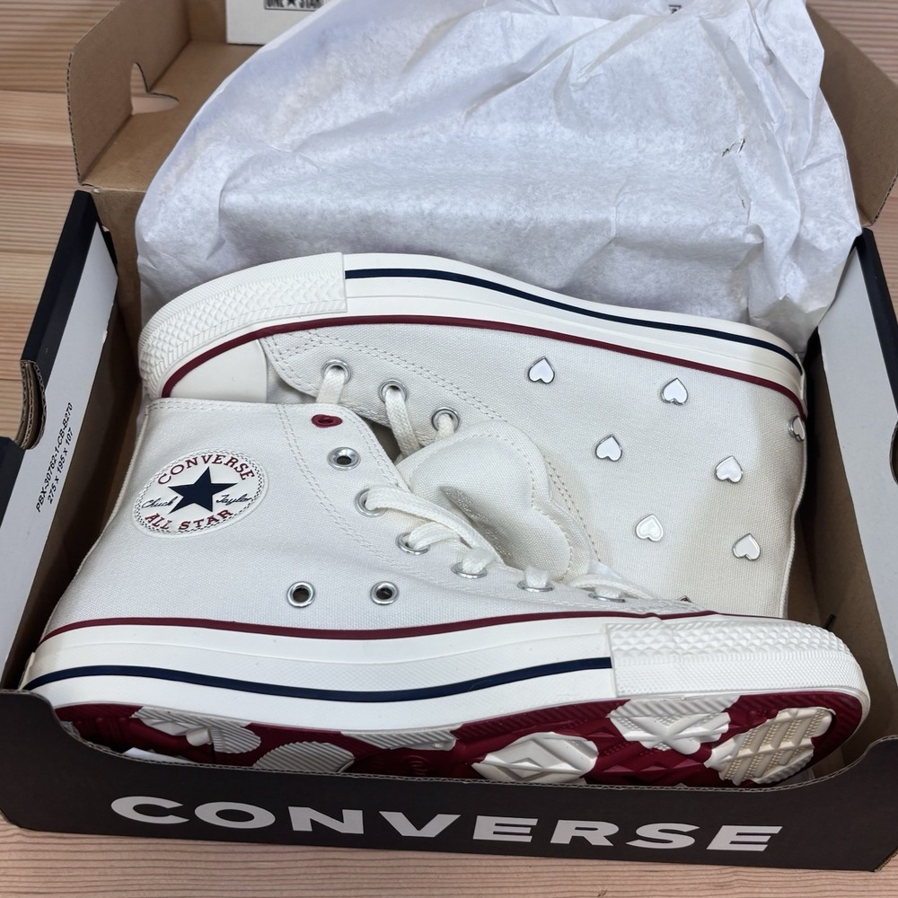 Converse Women Chuck Taylor All Star Sneakers Sz 8.5 Hearts High Top A19055C - Picture 3 of 10
